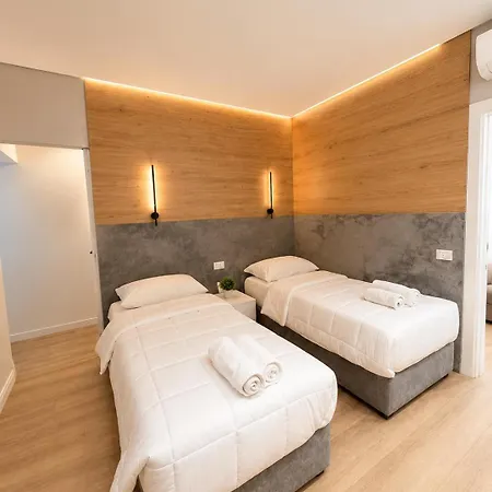 דירה Cozy Near Center With Stylish Design
